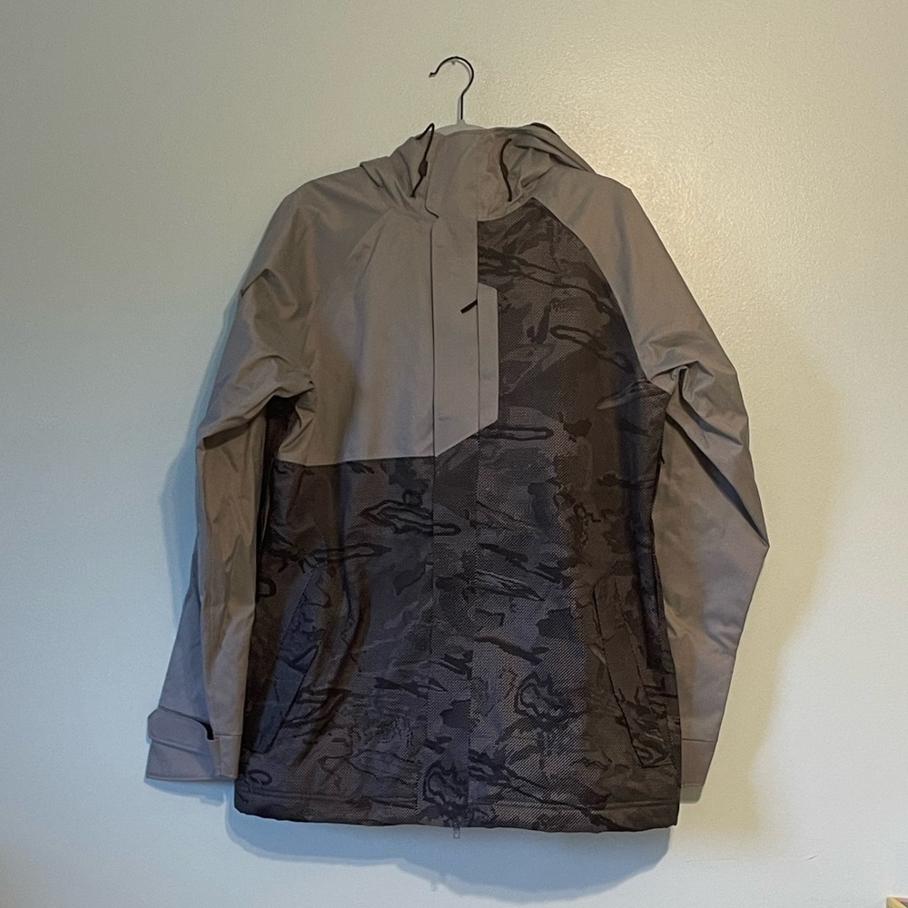 Men’s Under Armour Grey and Black Snow Jacket